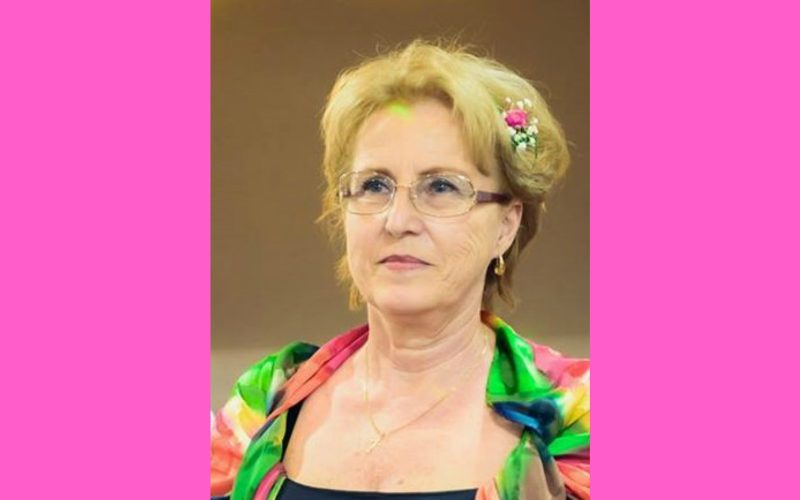 LA MULȚI ANI, MAMA!